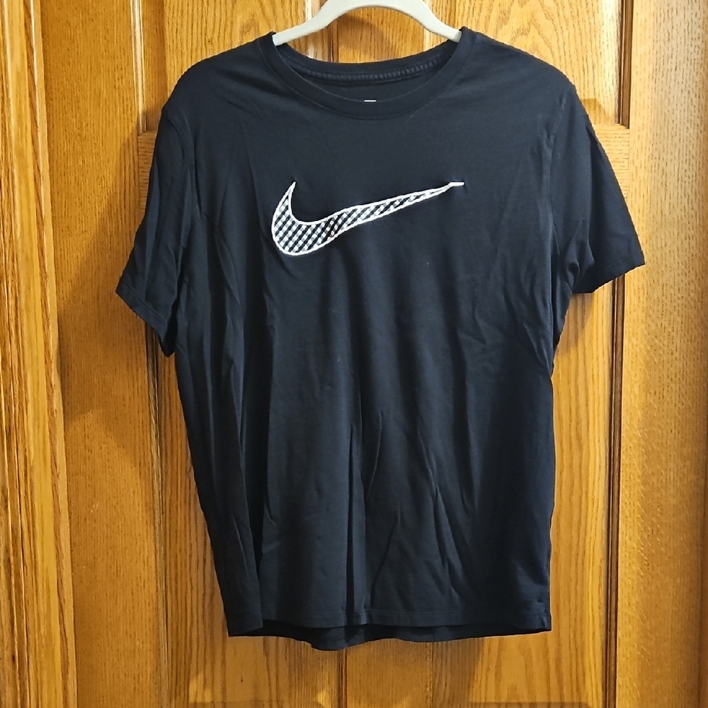 Nike Black Tee with Patterned Swoosh